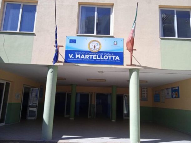 Libriamoci, tre giorni di incontri e letture alla scuola Martellotta di Taranto
