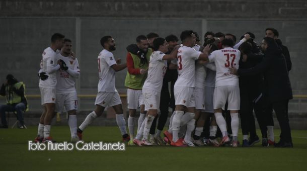 Il Taranto dura un tempo, il Benevento si porta i tre punti nella ripresa