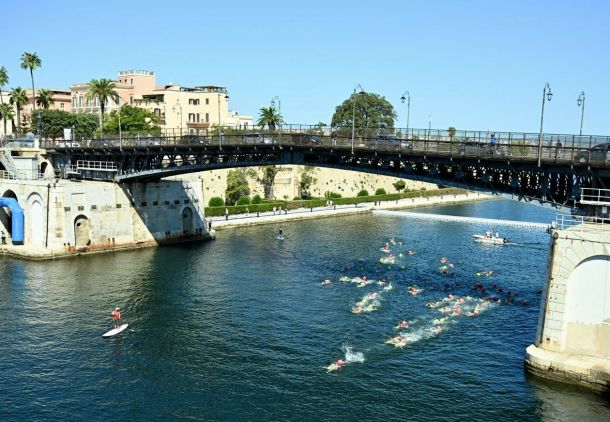 Taranto capitale del nuoto in acque libere. Numeri record a Mediterraneo Open Water