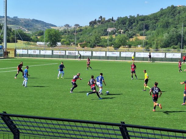 Il Taranto segna al 94’ e conquista la finale