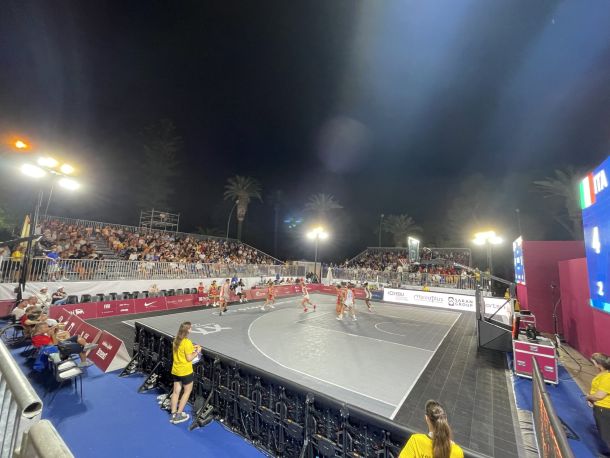 Dominio azzurro a Taranto. Oggi Tamberi e Tortu. Il basket assegna i titoli in Villa Peripato. Il programma