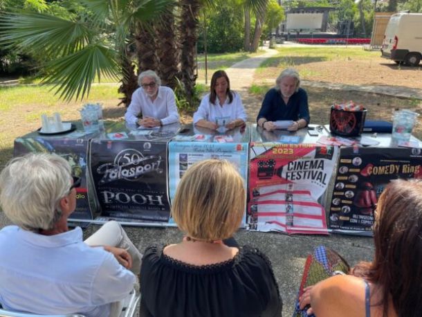 Taranto, Villa Peripato: rassegna estiva di musica, teatro, cinema e cabaret