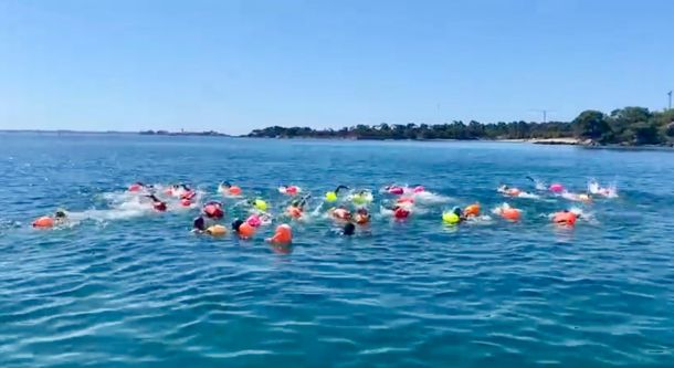 Un successo la prima edizione di Swim Around San Pietro