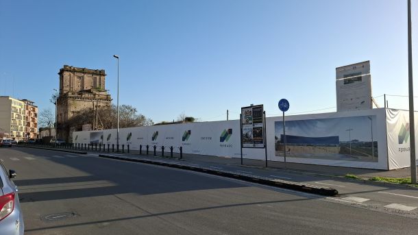Taranto, stadio del nuoto: il cantiere