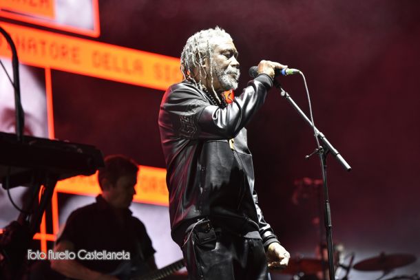 Medimex, ieri la chiusura con i Massive Attack. Appuntamento al 2026